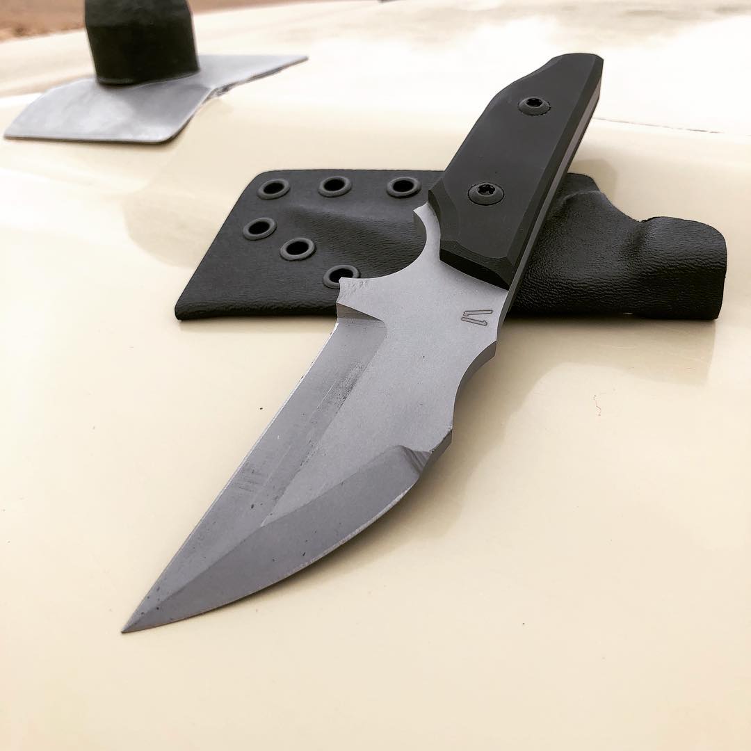 VARIANT ONE INTRODUCES THE PHANTOM!! FIXED BLADE KNIFE!!