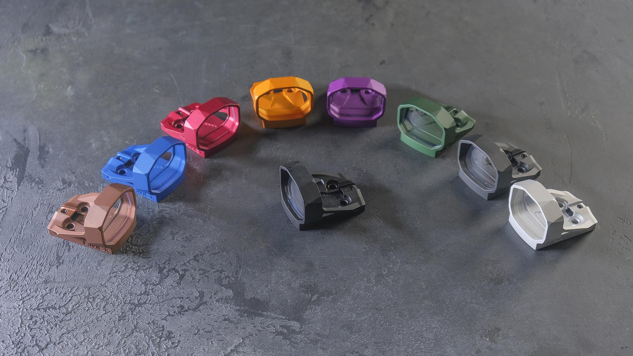 SHIELD DEBUTS THE RMSx REFLEX MINI SIGHT XL LENS RED DOT